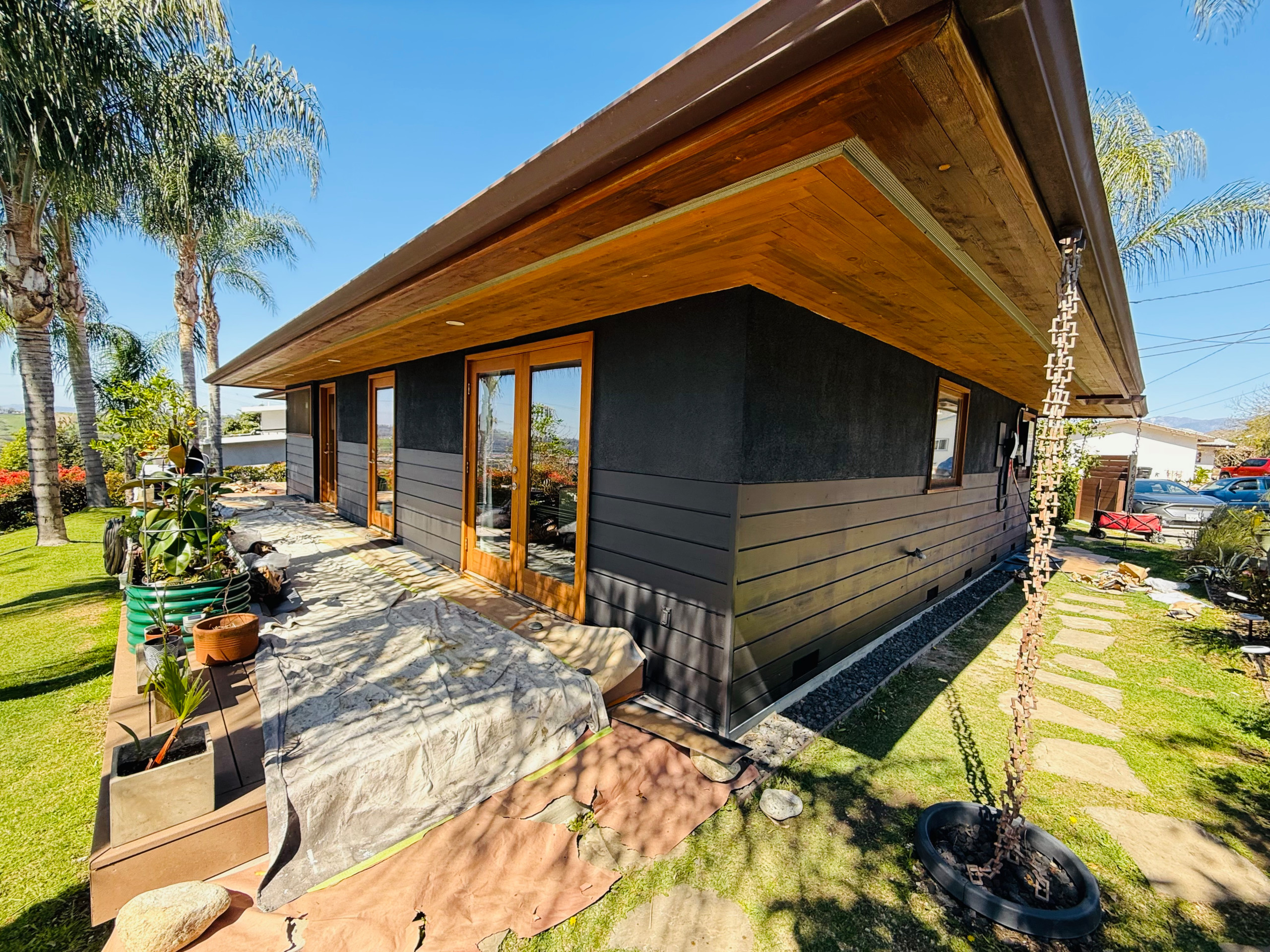 Montecito Heights | Black California Rancher Home