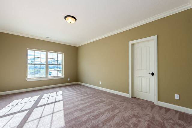 Home design - transitional home design idea in Columbus