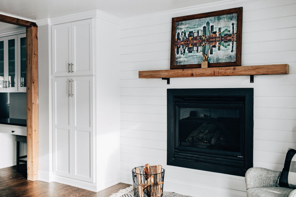 56th Street Project - Farmhouse - Kitchen - Minneapolis - by Restor ...