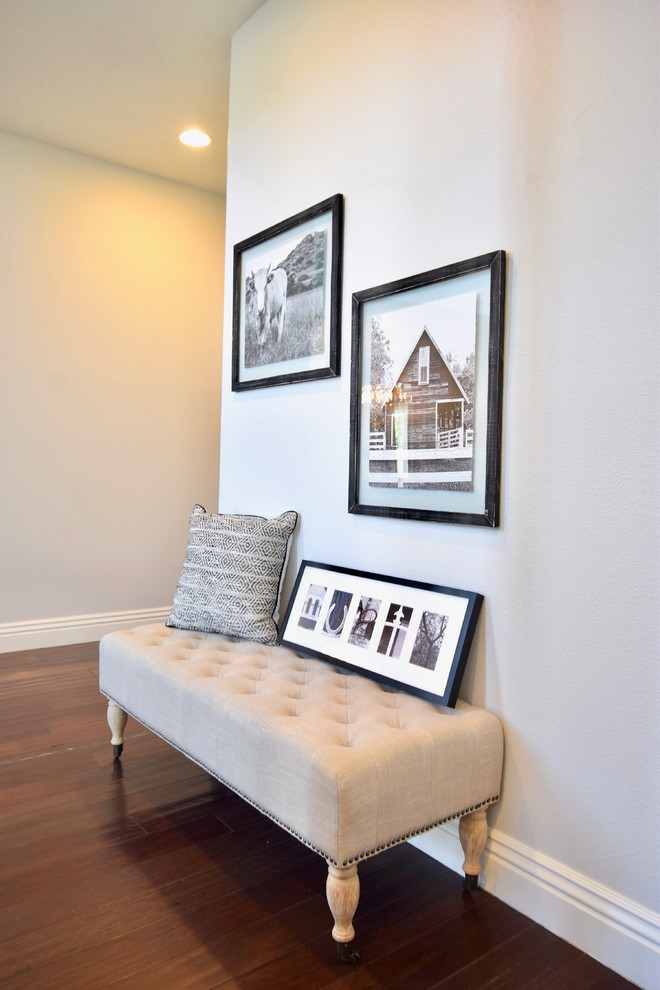 Home design - transitional home design idea in Orange County