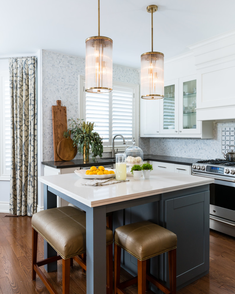 Inspiration for a transitional kitchen remodel in Toronto