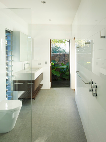 This is an example of a contemporary bathroom in Sunshine Coast.
