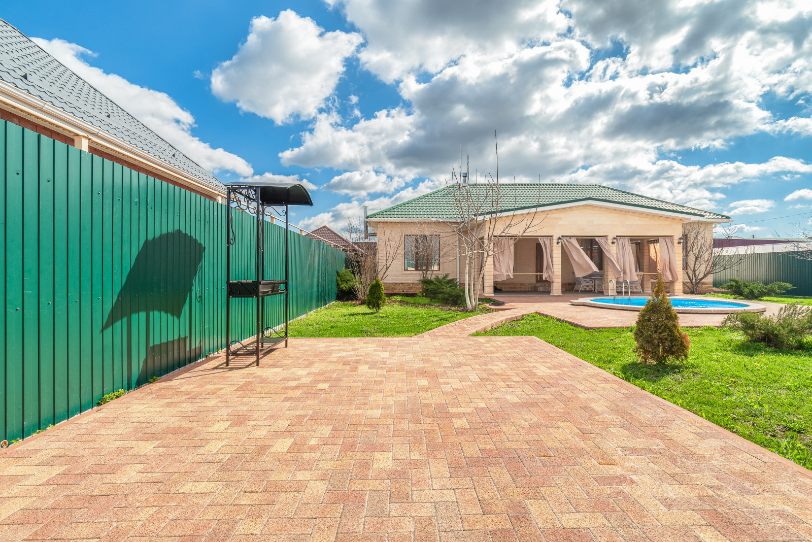 Дом для сдачи в аренду в Краснодаре