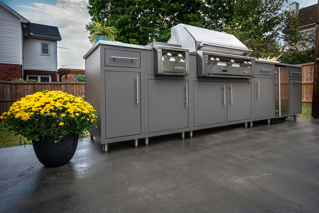 Outdoor Kitchen Storage contemporary-uteplats