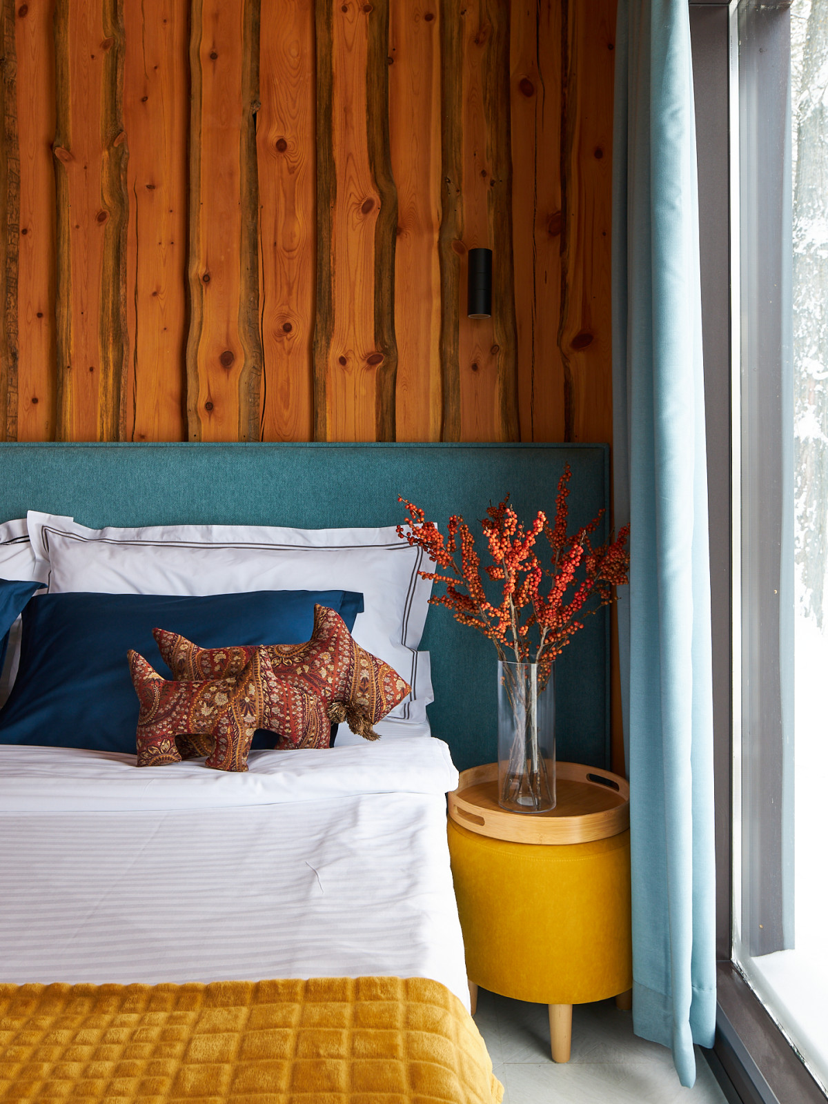 Домик на берегу Волги