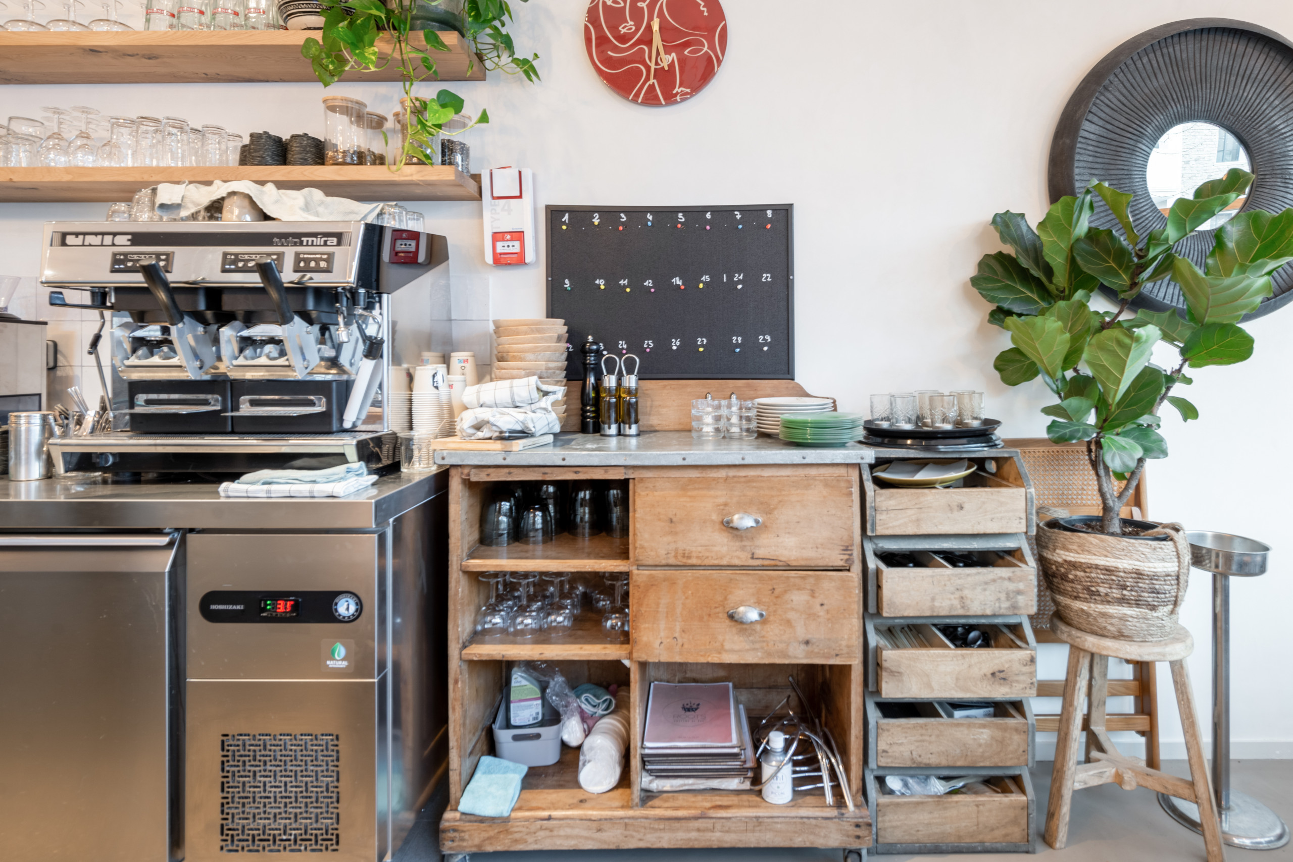Sainte-Maxime - Restaurant Roots | Agencement en sur-mesure
