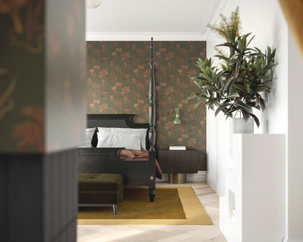 Großes Eklektisches Hauptschlafzimmer mit grüner Wandfarbe, hellem Holzboden, Tunnelkamin, gefliester Kaminumrandung und Tapetenwänden