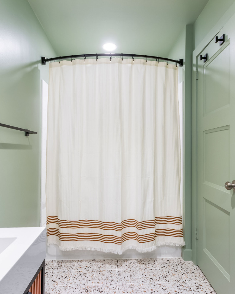 Bedroom & Bathrooms Remodel