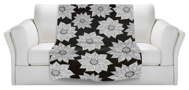 Elegant Floral Throw Blanket, 40"x30"