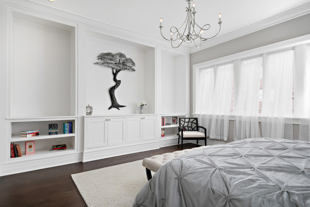 Design ideas for a transitional bedroom in Chicago.