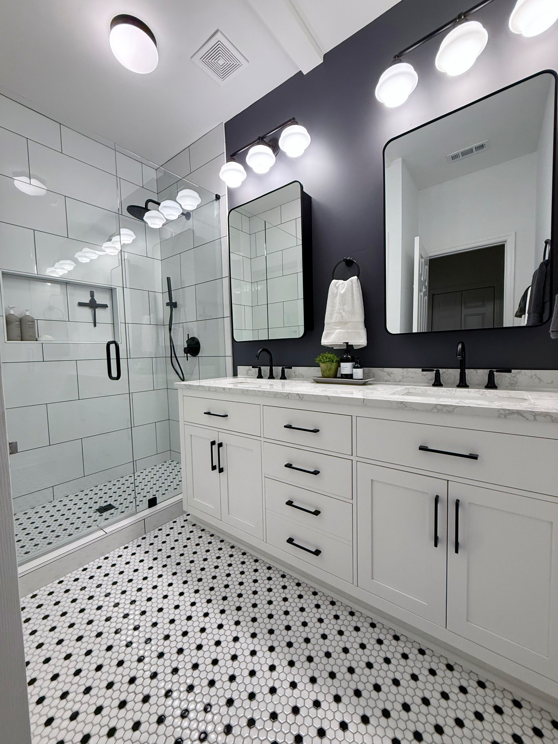 Bellevue Spare Bath Reno