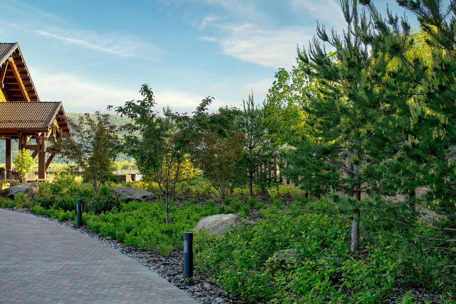 Сад на берегу Волги