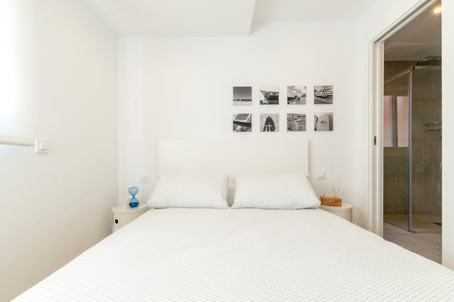 PISO BLU modern-sovrum