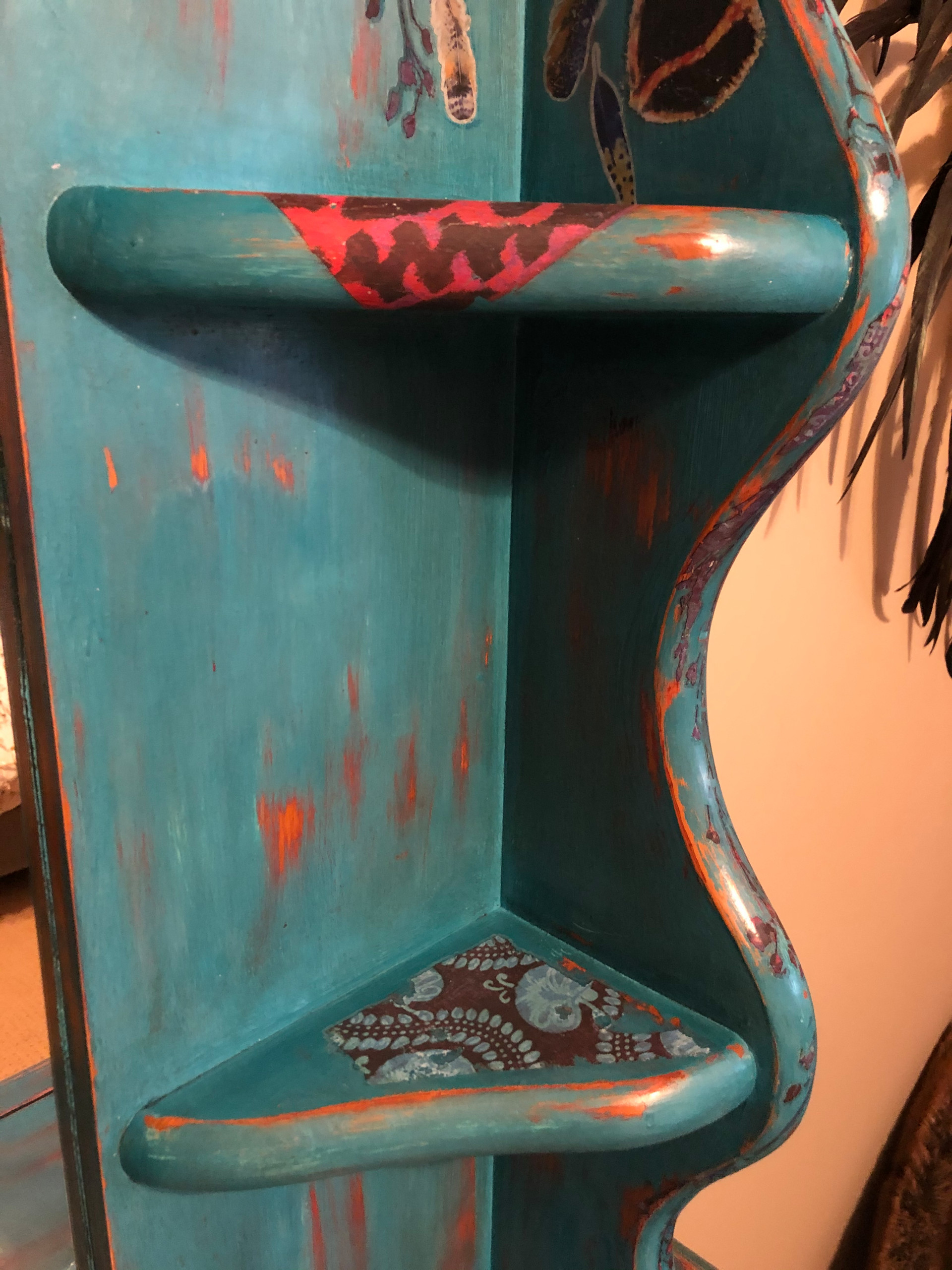 Old Dresser