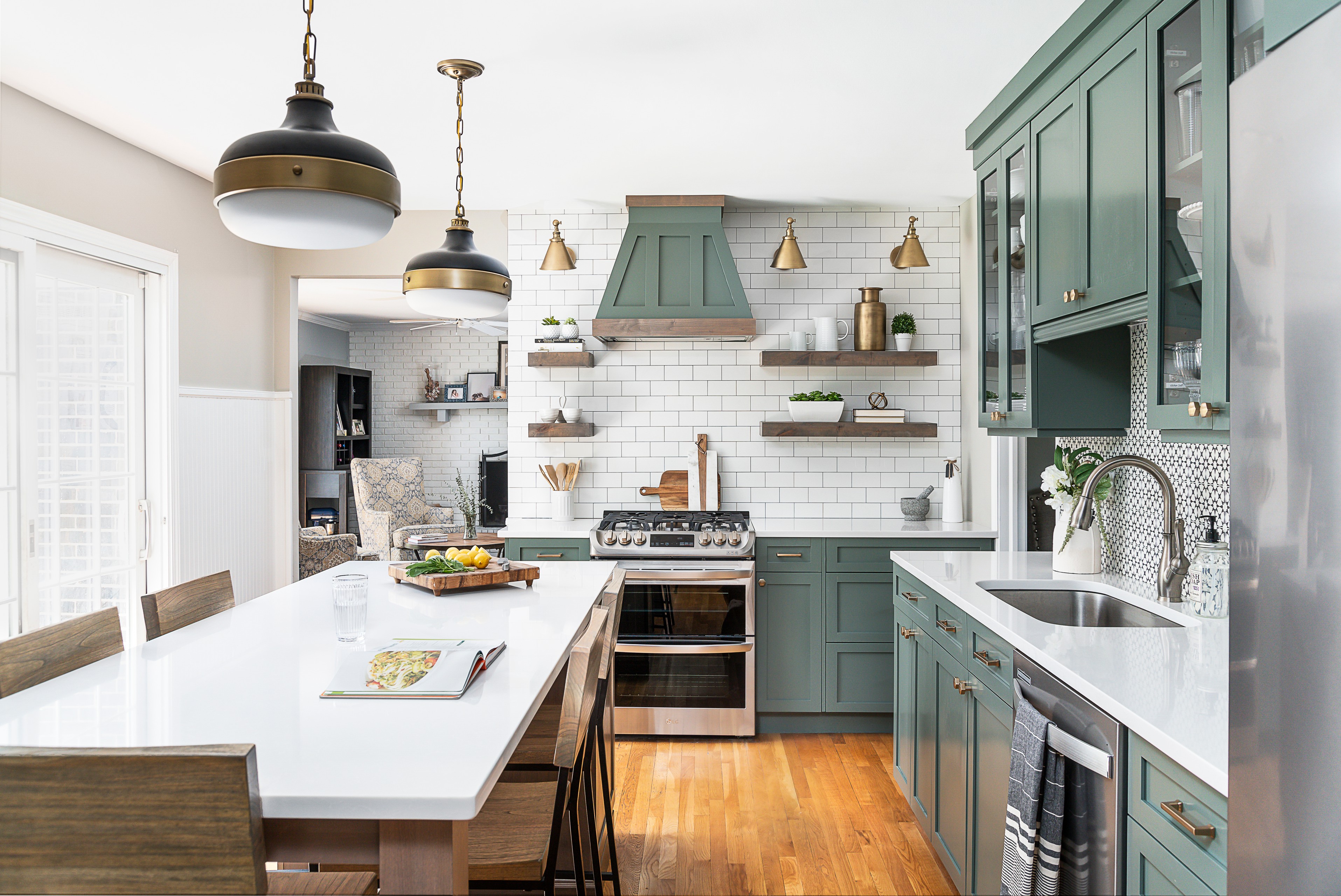 Your Guide to a Farmhouse-Style Kitchen, image size:3830x2560