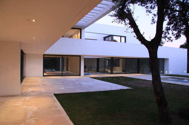 La Florida modern-exterior