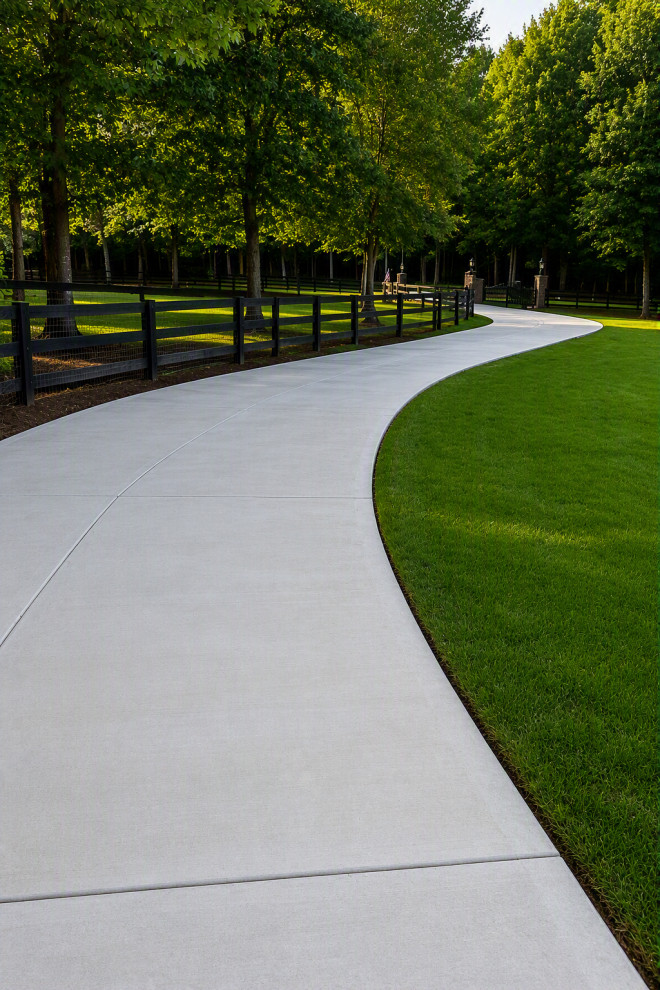 Stamped Entrance and Driveway