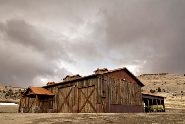 Mountain style home design photo in Phoenix