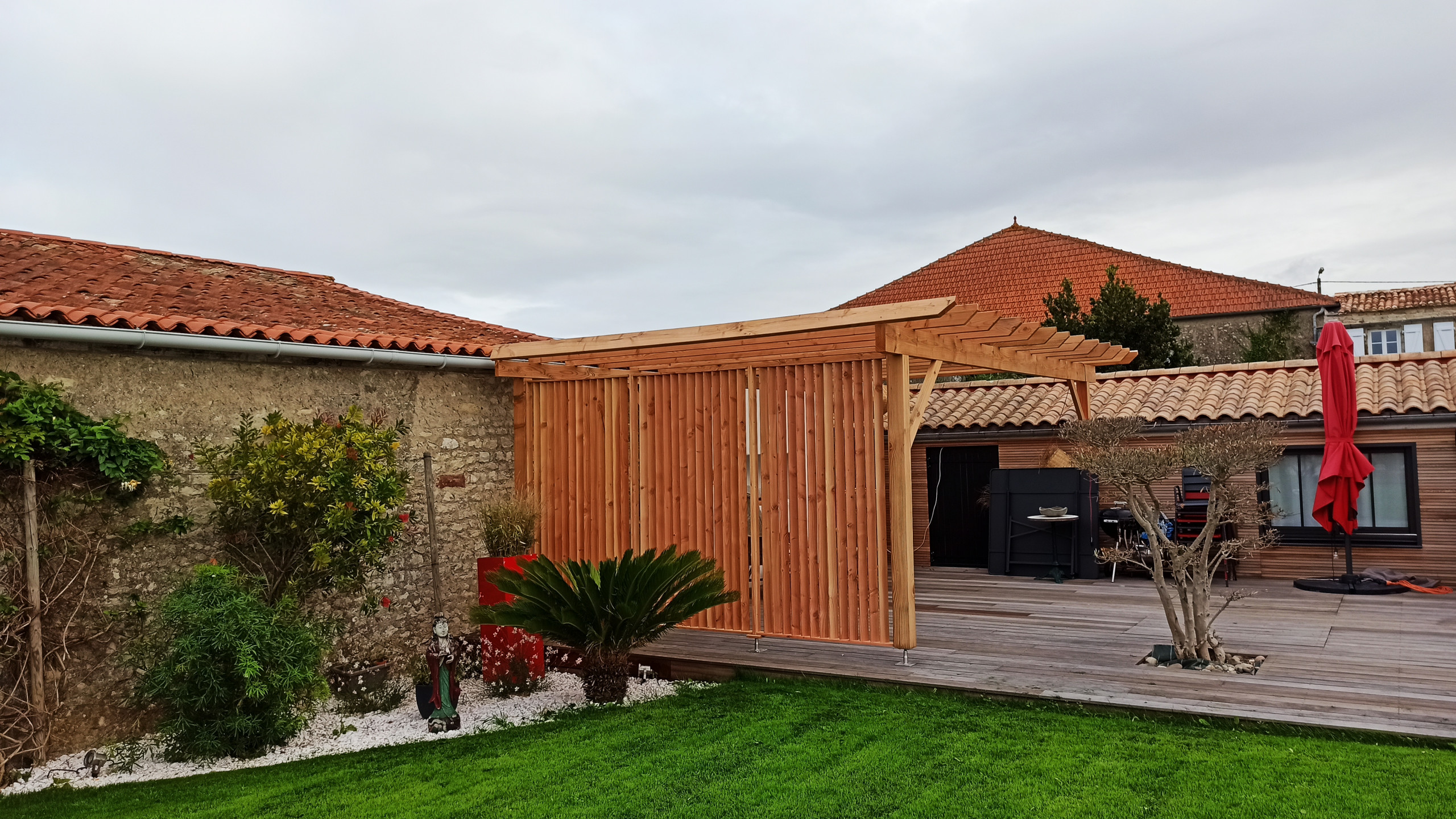 Terrasse et pergola
