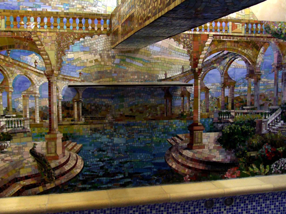 Оформление бассейна в частном доме.