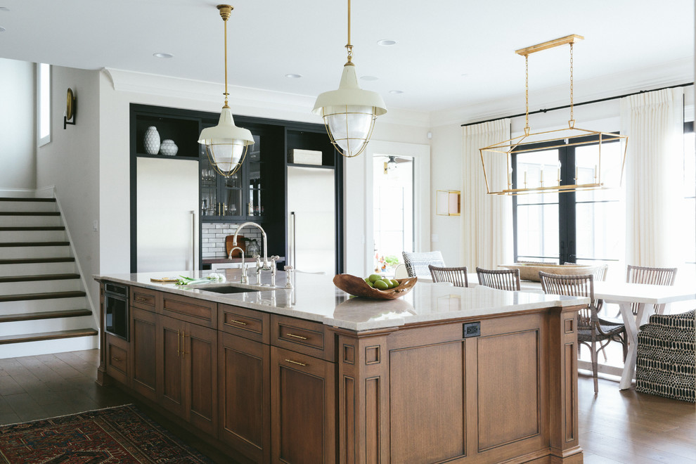 Photo of a transitional kitchen in Chicago.