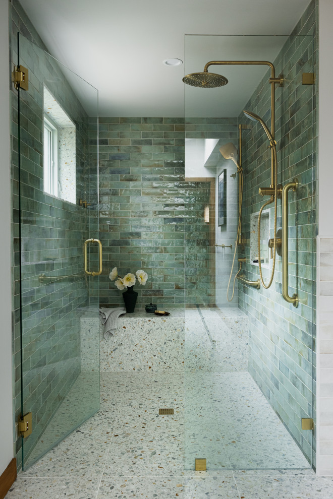 Inspiration for a contemporary bathroom remodel in Philadelphia