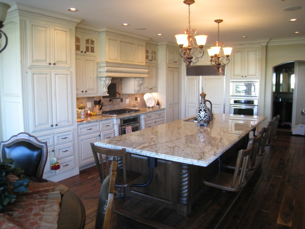 Inspiration for a timeless kitchen remodel in Boise