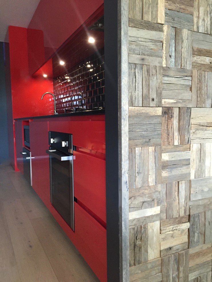 Design ideas for an industrial kitchen in Sydney.