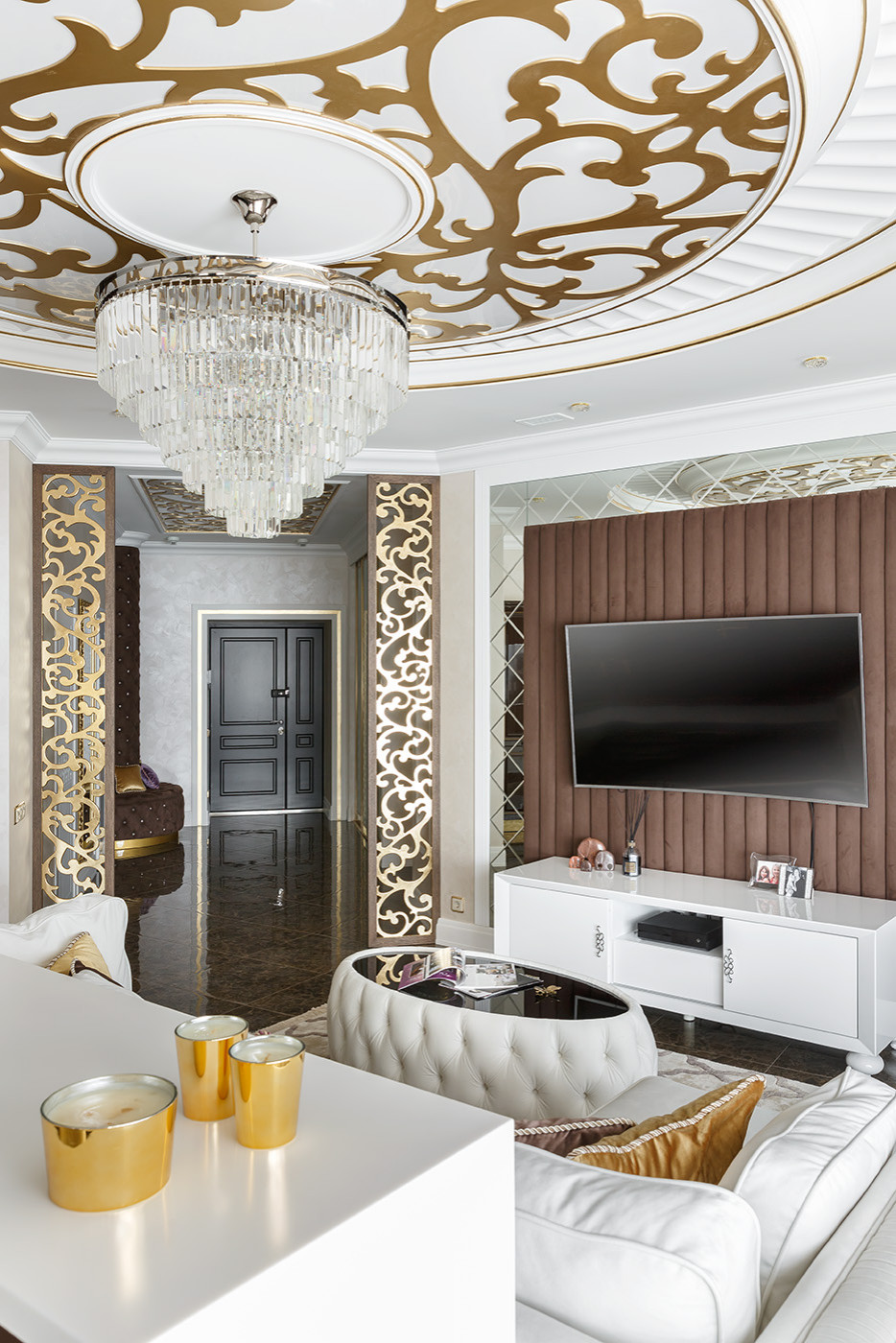 Мебель и мягкие стеновые панели для проекта дизайнера Натальи Резцовой