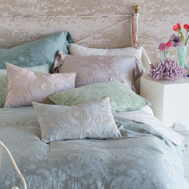 Bella Notte Decorative Accent Pillow Nina Warm