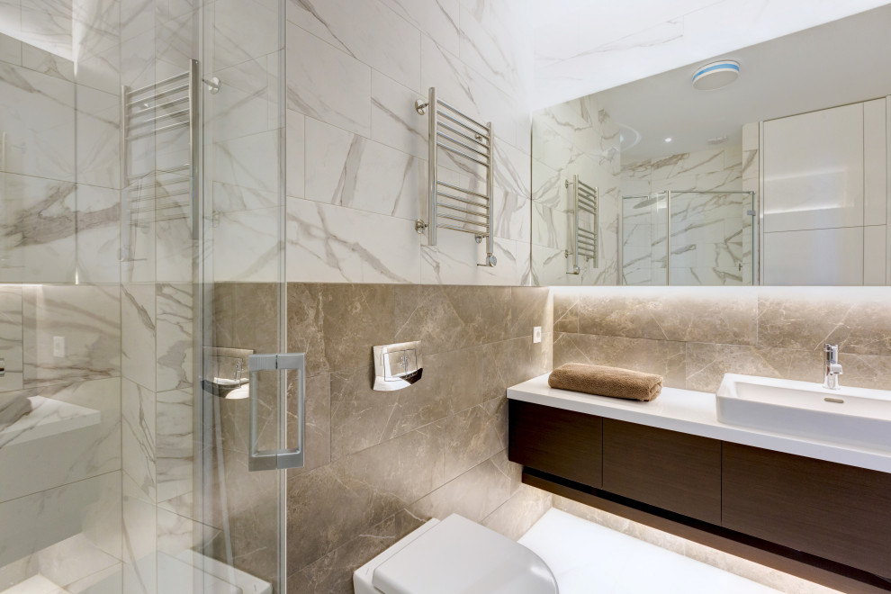 Современная квартира для небольшой семьи