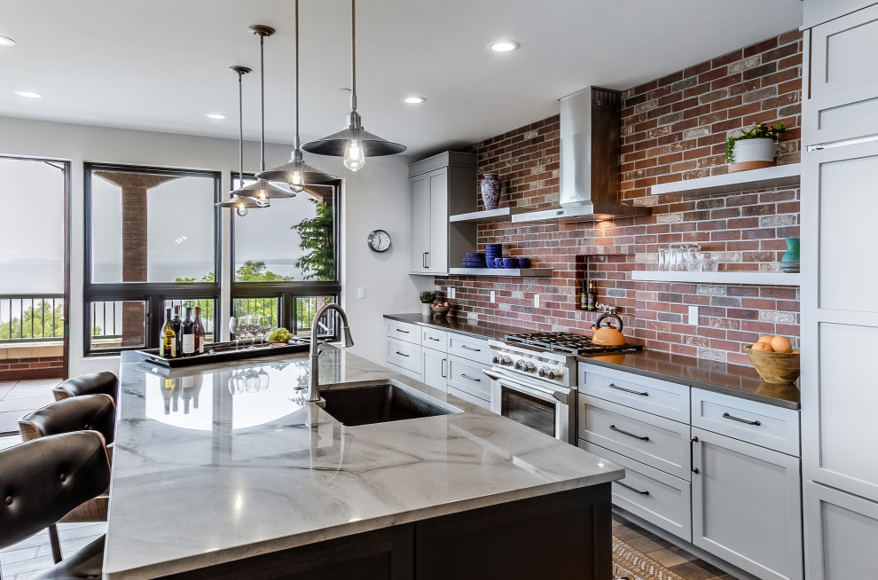 Kitchen - transitional kitchen idea