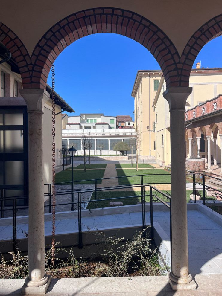 Riqualificazione giardino interno ad un istituto ecclesiastico