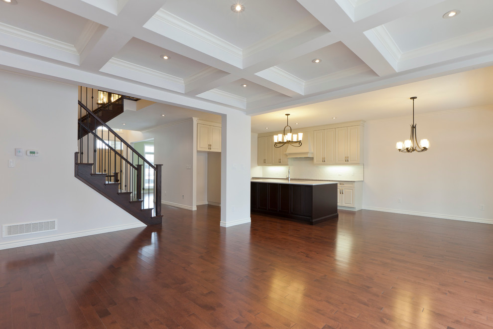Inspiration for a transitional kitchen remodel in Toronto