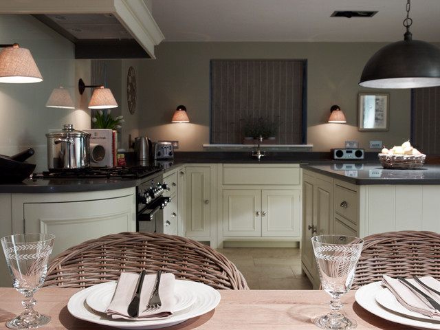 Neptune Chichester Kitchen traditional-kitchen