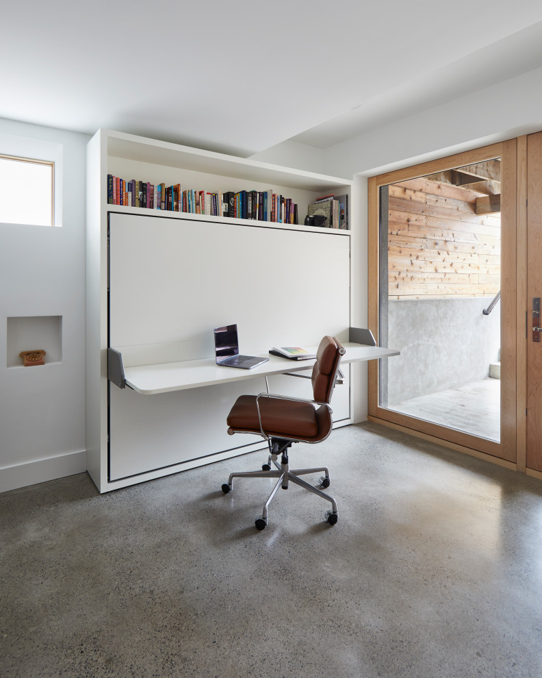 Home office - scandinavian home office idea in Toronto