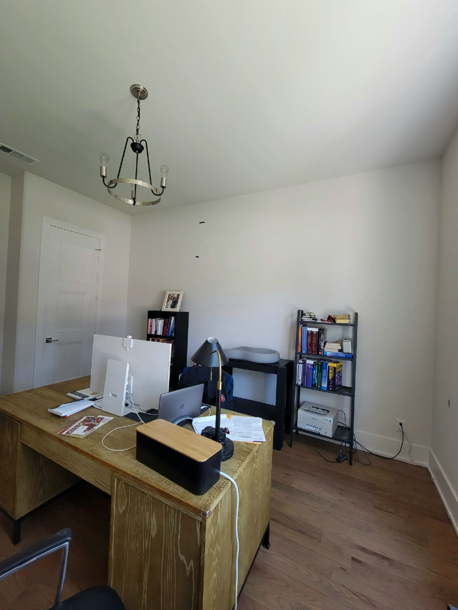 CUSTOM MURPHY BED