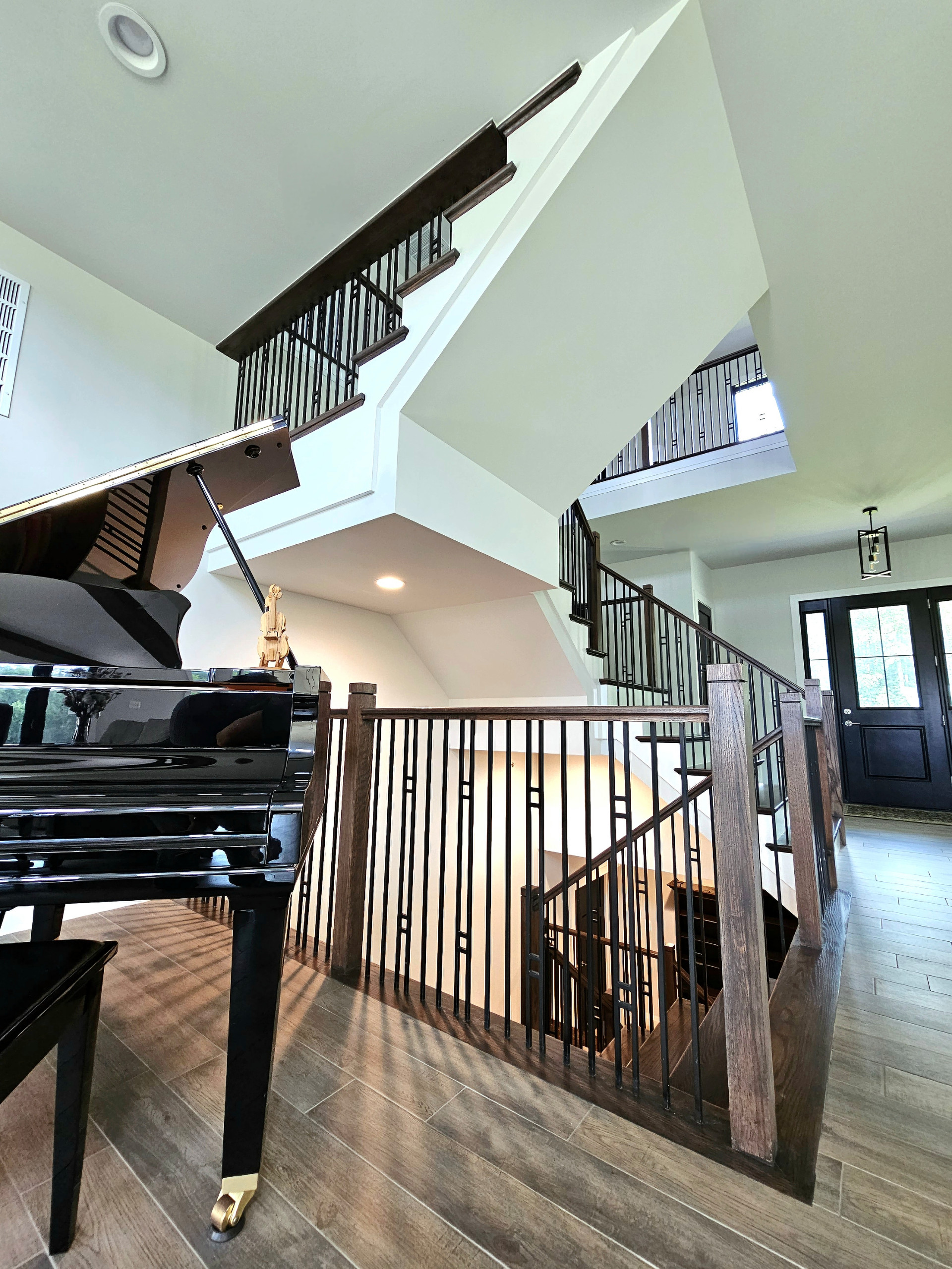 109_Impressive Floating Staircase in Countryside Retreat, Upper Marlboro, MD
