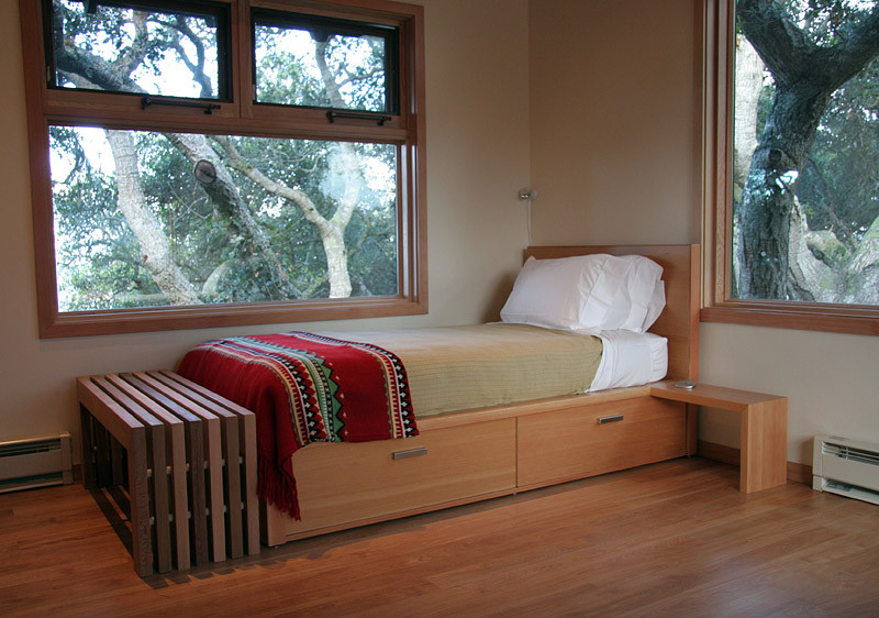 Inspiration for a contemporary bedroom in San Francisco.