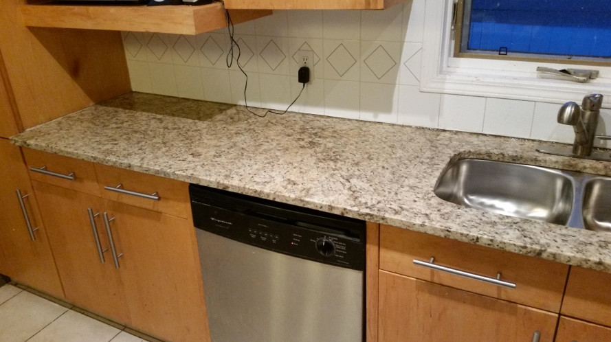 Kitchen - kitchen idea in Calgary