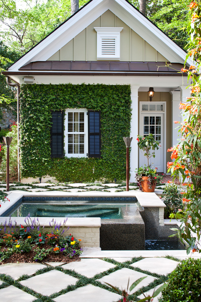 Guesthouse - traditional detached guesthouse idea in Atlanta