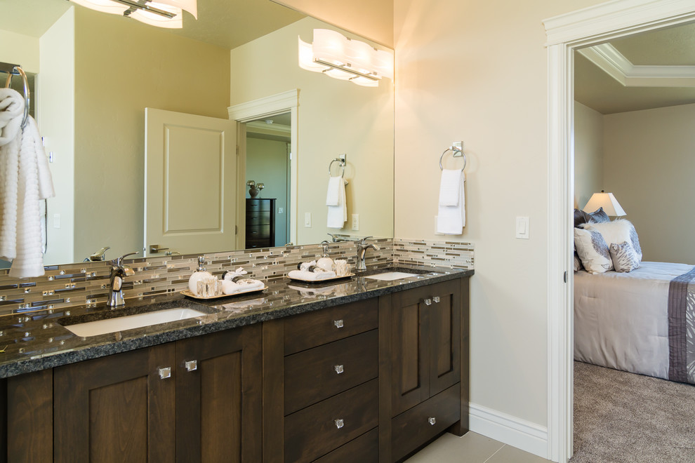 Transitional home design photo in Boise