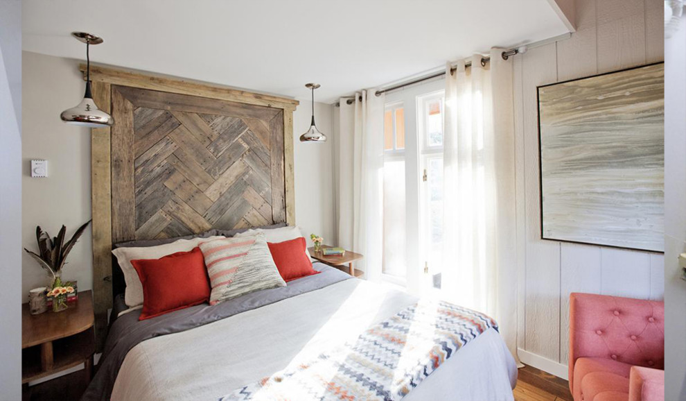 Bedroom - rustic bedroom idea