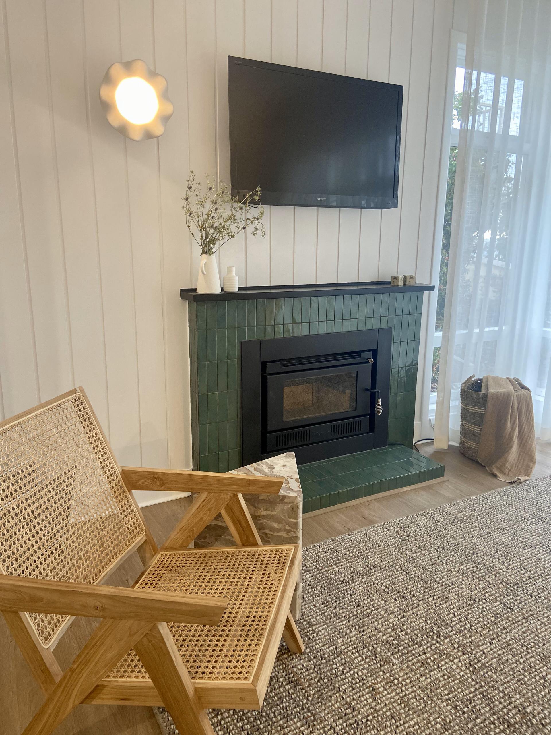 Mid Century Modern meets Contemporary in Marino