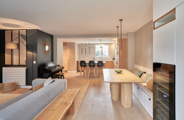 Transformation complète d'une maison et création d'un étage ...