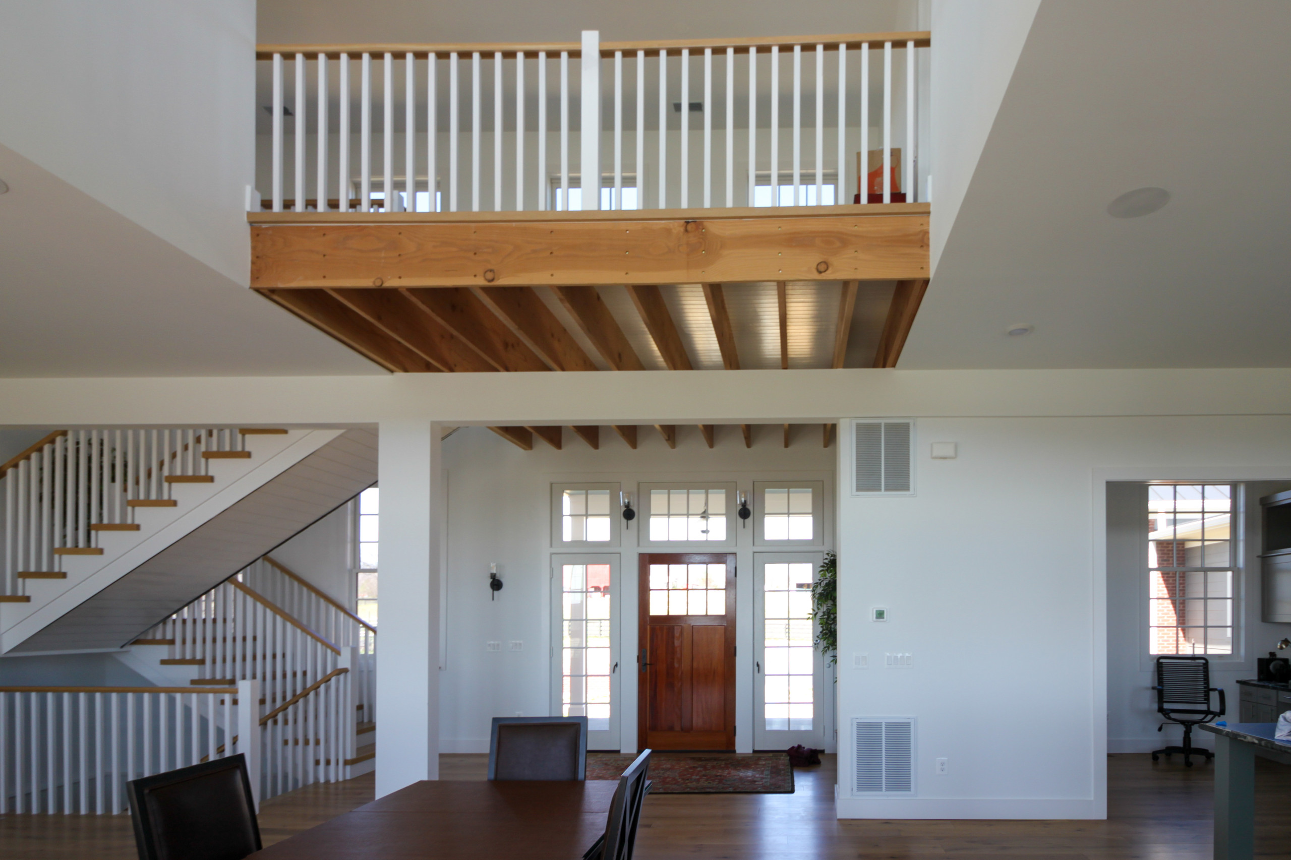 91_U-Shaped Floating Staircase Surrounded by Bucolic Mountain Views, Winchester,