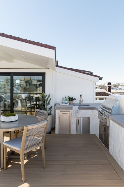 Alvarado Transitional beach-style-deck