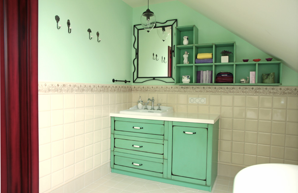 Домик у озера