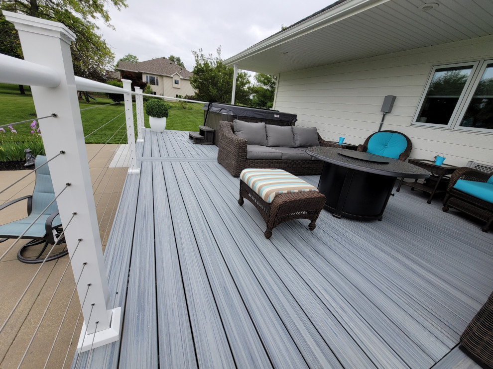 Pebblebrooke Redeck Contemporary Deck Omaha by Jacob Schutt