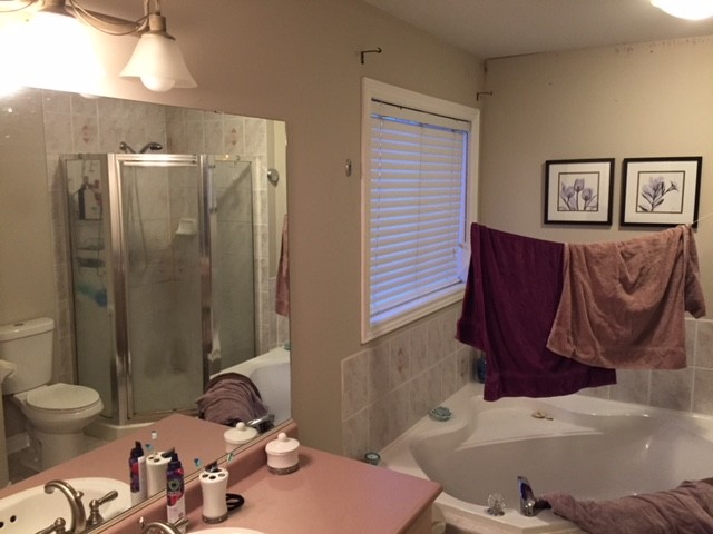 Major Bathroom Remodeling in 2 Oakville Bathrooms